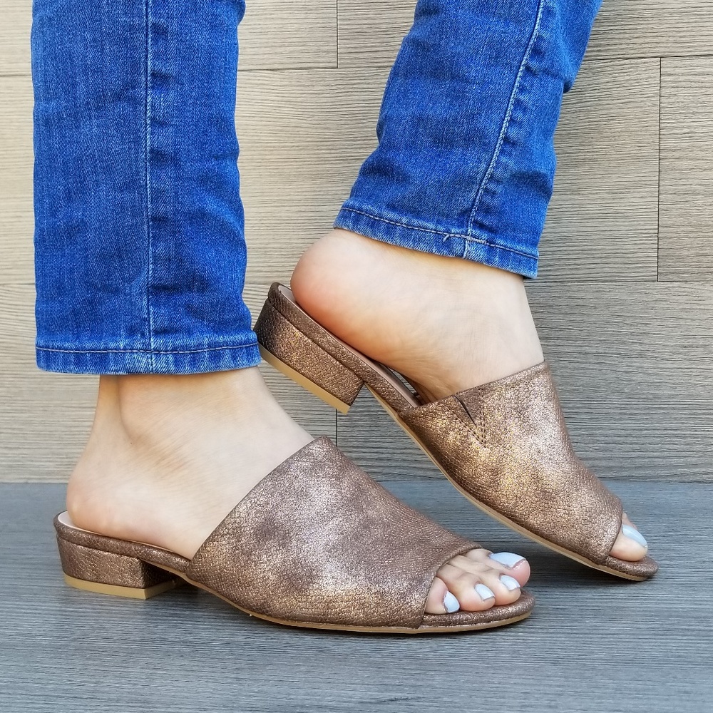 Flat Slip On Loafer Metallic Copper Sandal-C - Picture 2 of 8